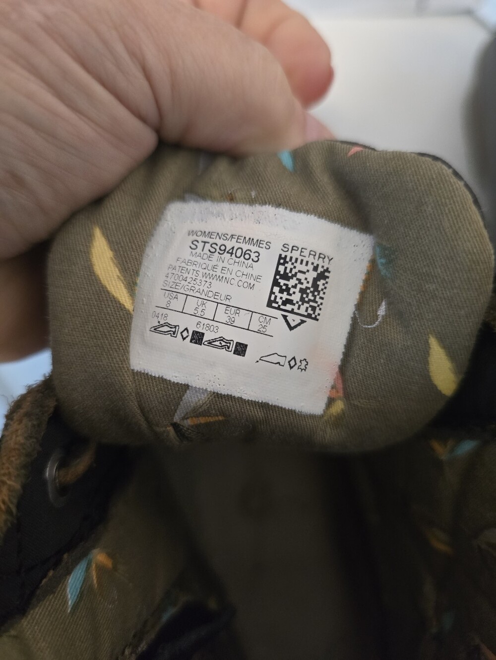 Sperry Olive Canvas Sneakers with Multicolor Feather Motif
